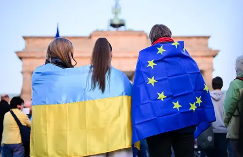 Сімейні справи для українських біженців у ЄС