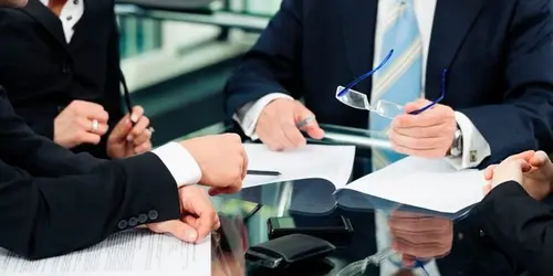 Управління процесом закриття (signing та closing)