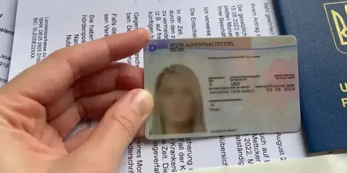§24 u otro Aufenthaltstitel: qué elegir para un ucraniano en Alemania